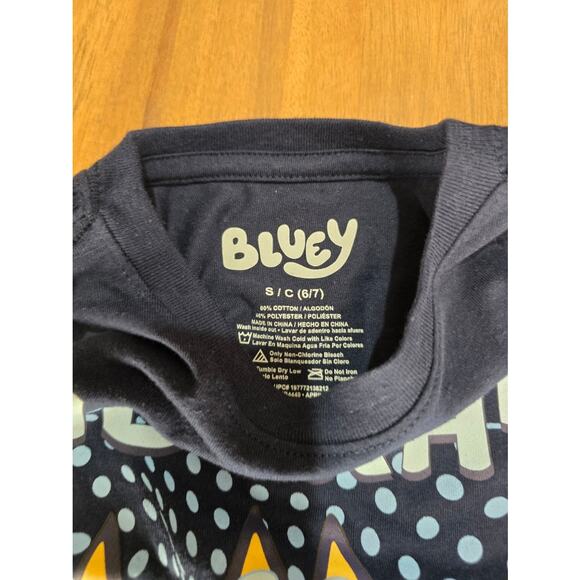 Bluey "Hooray" Dark Blue Unisex Thsirt S 6/7 - Picture 3 of 4